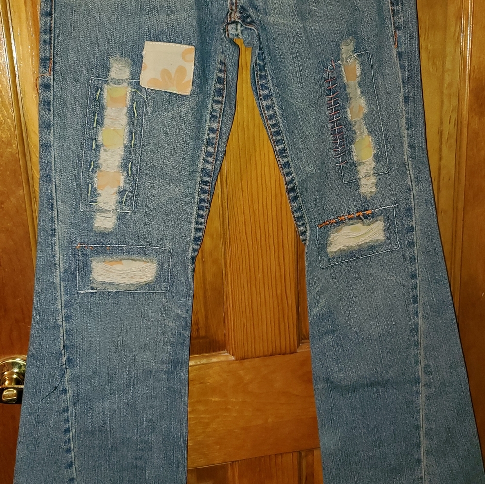 Jeans - Picture 3 of 11